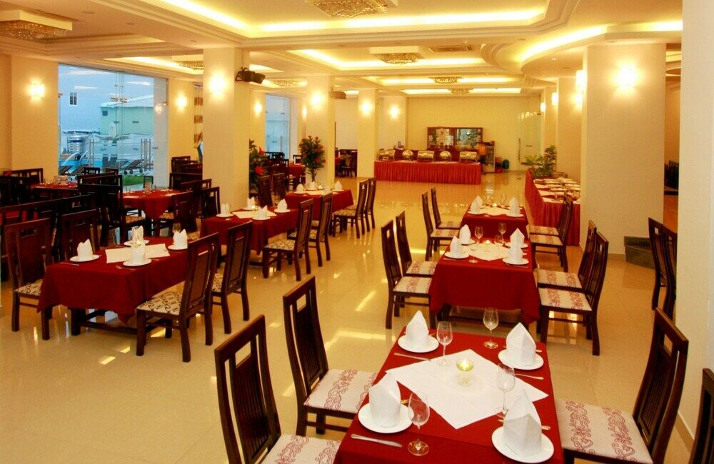 Oyo 236 Hoa Mai Boutique Hotel Da Nang Exterior photo